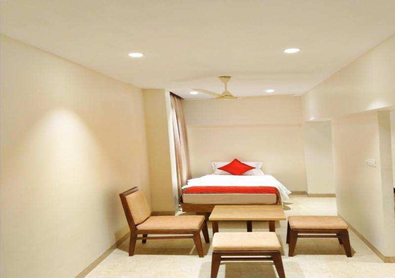 The Paradise Hotel - Luxury Stay Канчипурам Екстериор снимка