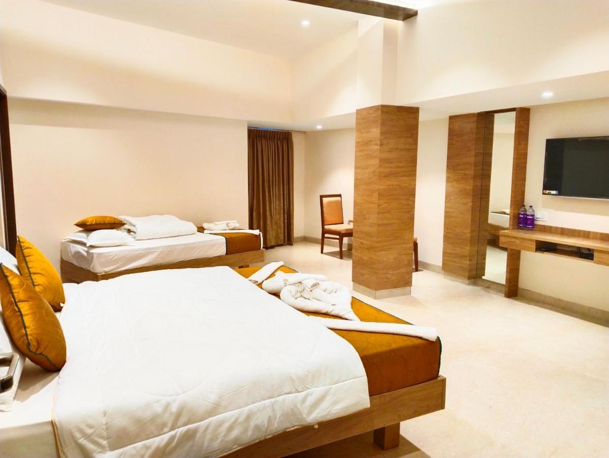The Paradise Hotel - Luxury Stay Канчипурам Екстериор снимка