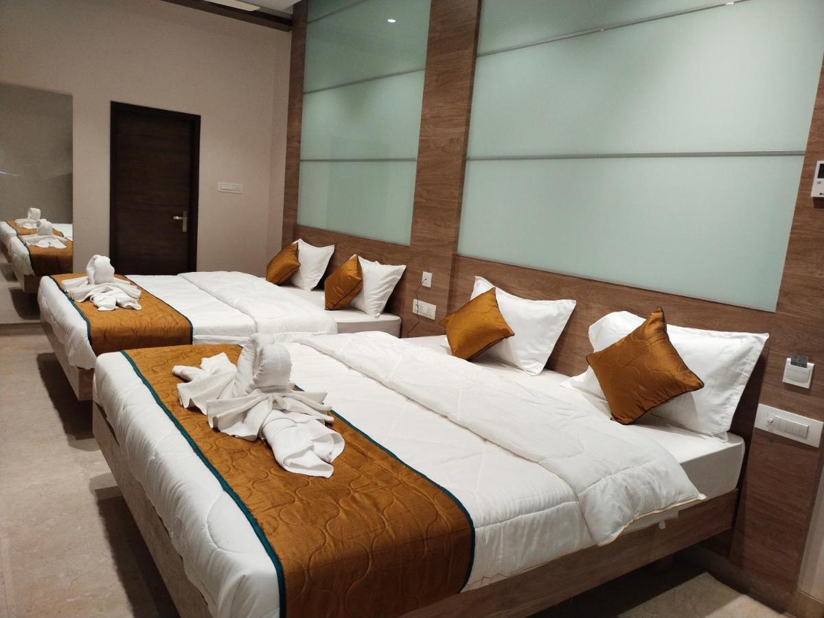 The Paradise Hotel - Luxury Stay Канчипурам Екстериор снимка