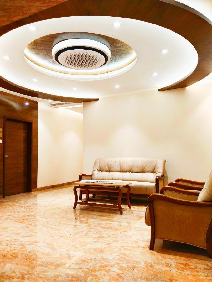 The Paradise Hotel - Luxury Stay Канчипурам Екстериор снимка